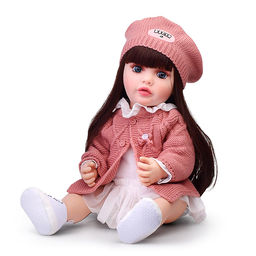 Кукла с аксессуарами "Эмили" в коробке