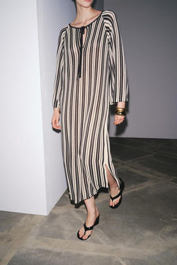 STRIPED KNIT DRESS WITH LINEN - Zara фото 5