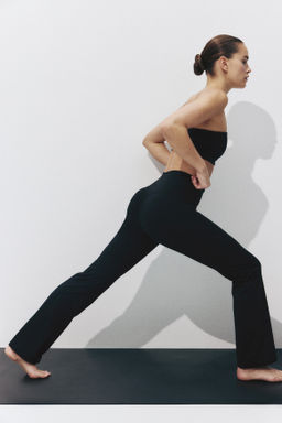 Leggings de deporte acampanados con SculptMove - H&m фото 9