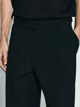 Брюки slim fit со стрелками / Zarina