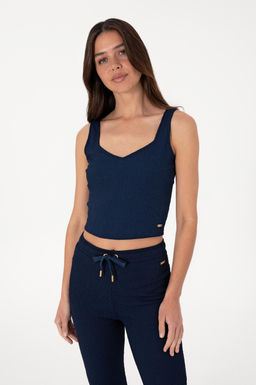 Kad_n Lacivert Ti__rt Sepette S_rpriz _ndirim