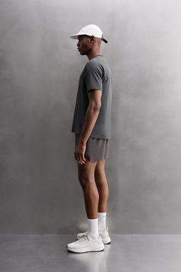 TEXTURED TRAINING T-SHIRT - Zara фото 4