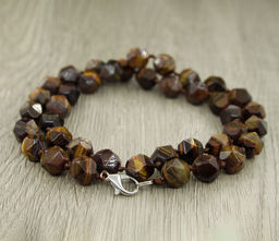 Бычий глаз (ЮАР) 10мм гранёные "Валькирия" бусы длиной 52см