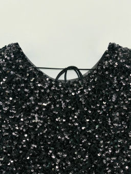 Платье мини из пайеток / Zarina