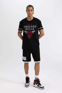 DeFactoFit Футболка обычного кроя с короткими рукавами и круглым вырезом NBA Chicago Bulls  фото 2