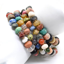 Браслет из самоцветов галтовка 8-10мм Радуга камня