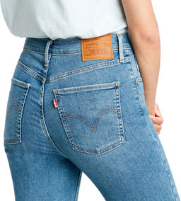 Джинсы женские