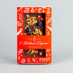 Тёмный шоколад с клубникой, черной смородиной и грецким орехом, красная коробочка #4