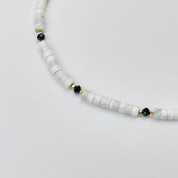 Чокер из Говлита и Шпинели 38 см +