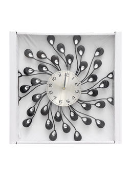 Часы настенные интерьерные Лепестки с кристаллами, серия: Ажур, бесшумные, плавный ход, 38?38 см, d=13 см, от батарейки 1?АА