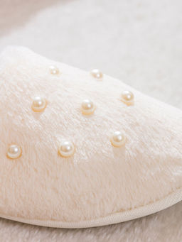 Boncuk ??lemeli Pel?? Kad?n Ev Terli?i