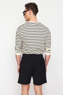 Siyah Regular/Normal Kesim Dokulu Kal?n Sort TMNSS24SR00074