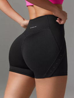 Спортивные шорты с потайным карманом