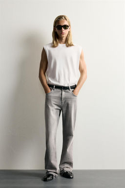 JEANS FLARE FIT / Gris