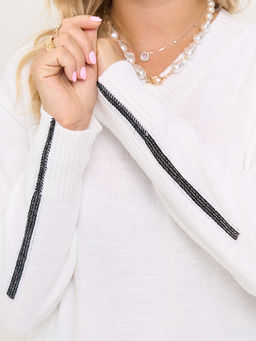 Джемпер женский 9252-94230. 501/9500 белый/чёрный/метонить сильвер