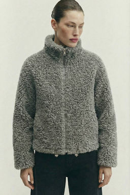 Куртка (меховая) W25/12838