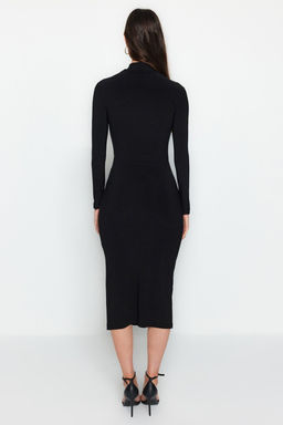 TRENDYOLMILLA Antrasit Duz Drape Detayl? Y?rtmacl? Dik Yaka Fitted/Vucuda Oturan Esnek Orme Elbise TWOAW24EL00134  фото 6