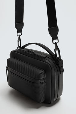 RUBBERISED TEXTURED CROSSBODY BAG - Zara фото 3