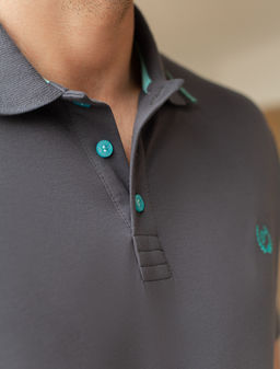 Футболка-поло из фактурного трикотажа - Vilatte фото 8