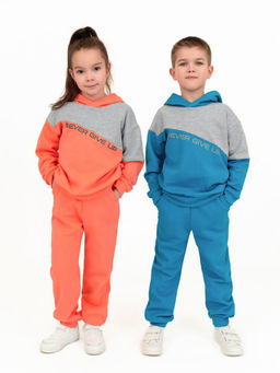 Костюм детский персиковый 7066п (128)