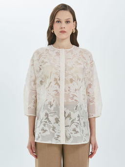 Блузка из органзы с вытравной печатью