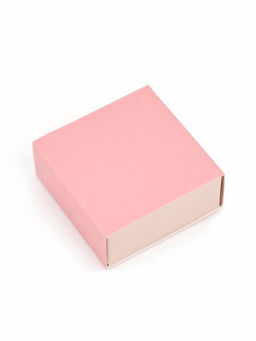Цена за 5 шт. Коробка под бижутерию «Розово-бежевая», 7.5×7.5×3 см