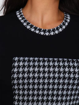 Платье женское, цвет черный белый