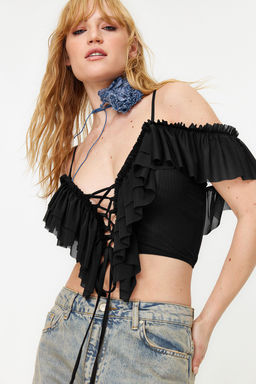 Siyah Crop F?rf?rl? Orme Bluz TPRSS23BZ00072
