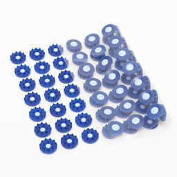 Цена за 2 шт. Аппликатор «Кузнецова», 70 колючек, пленка, 23×32 см, синий.