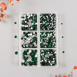 Декор для творчества стекло «Стразы. Тёмно-зелёный», d=2-4.8 мм, набор 1188 шт., 6×8×1.5 см