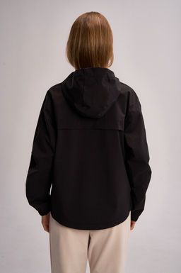 Ветровка Черный