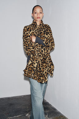 ANIMAL PRINT SCARF