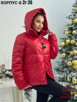 Куртка зимняя с капюшоном