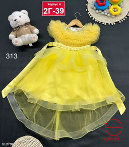 Платье для девочки праздничное