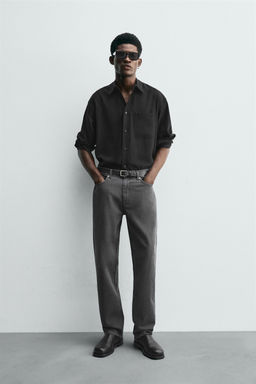 RELAXED STRAIGHT-LEG JEANS
