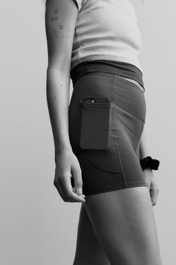 Microshorts de deporte en DryMove con bolsillos - H&m фото 3