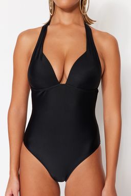 Siyah V Yaka Normal Paca Mayo TBESS23MA00210