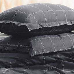 Постельное бельё Этель 1,5 сп Cage: graphite, 143х215 см, 150х215 см, 50х70+3 см-2 шт, мако-сатин, 114г/м2  фото 9