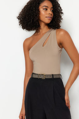 Vizon Asimetrik Yaka Asimetrik Yaka Cut Out Detayl? Alttan C?tc?l? Orme Body TWOSS23BD00014