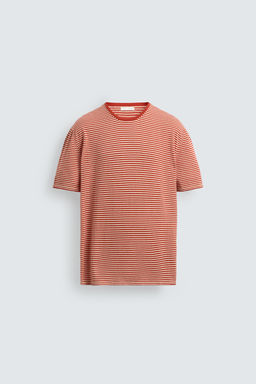 CAMISETA PUNTO REGULAR FIT RAYAS / Blanco / Rojo