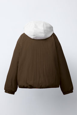 CAZADORA ACOLCHADA CAPUCHA FELPA / Marr?n