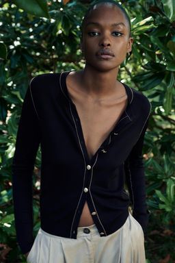 PLAIN KNIT CARDIGAN WITH CONTRAST TRIMS