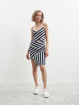 Топ с асимметричным кроем OD-126-1