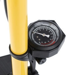 Насос напольный с манометром COMIRON VIVID, стальной цилиндр, складные ножки, съемная ручка, Presta-Schrader, 8,3 бар, вес 830гр. /уп 20 - Галеонтрейд фото 6