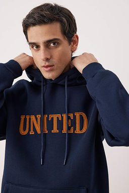 Lacivert Oversize/ Geni_ Kesim Aplike Nak__l_ Sweatshirt TMNAW26SW00056 - Trendyolmilla фото 2