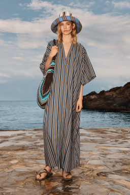 LIMITED EDITION STRIPED REVERSIBLE BUCKET HAT - Zara фото 11