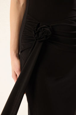 TRENDYOLMILLA K?rm?z? Gul Detayl? Orme S?k Maxi Abiye & Mezuniyet Elbise TPRSS25AE00092 фото 10