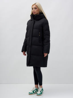 Куртка зимняя женская с капюшоном удлиненная стеганная черного цвета 9629Ch - Mtforce фото 3