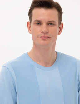 A__k Mavi Slim Fit Bisiklet Yaka Triko Ti__rt