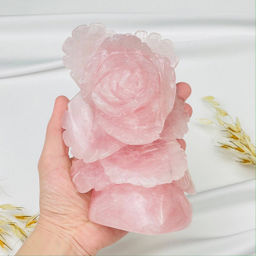 Цветок из Розового кварца